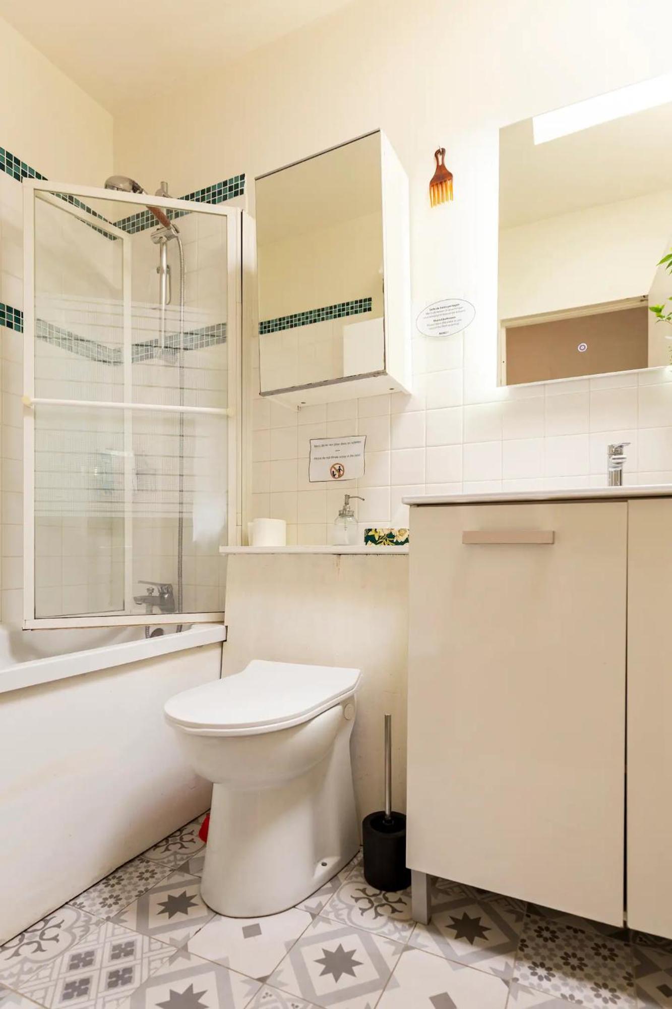 Chambre 2 Pers, Repas Et Taxi Cdg Extra Aulnay-sous-Bois Dış mekan fotoğraf
